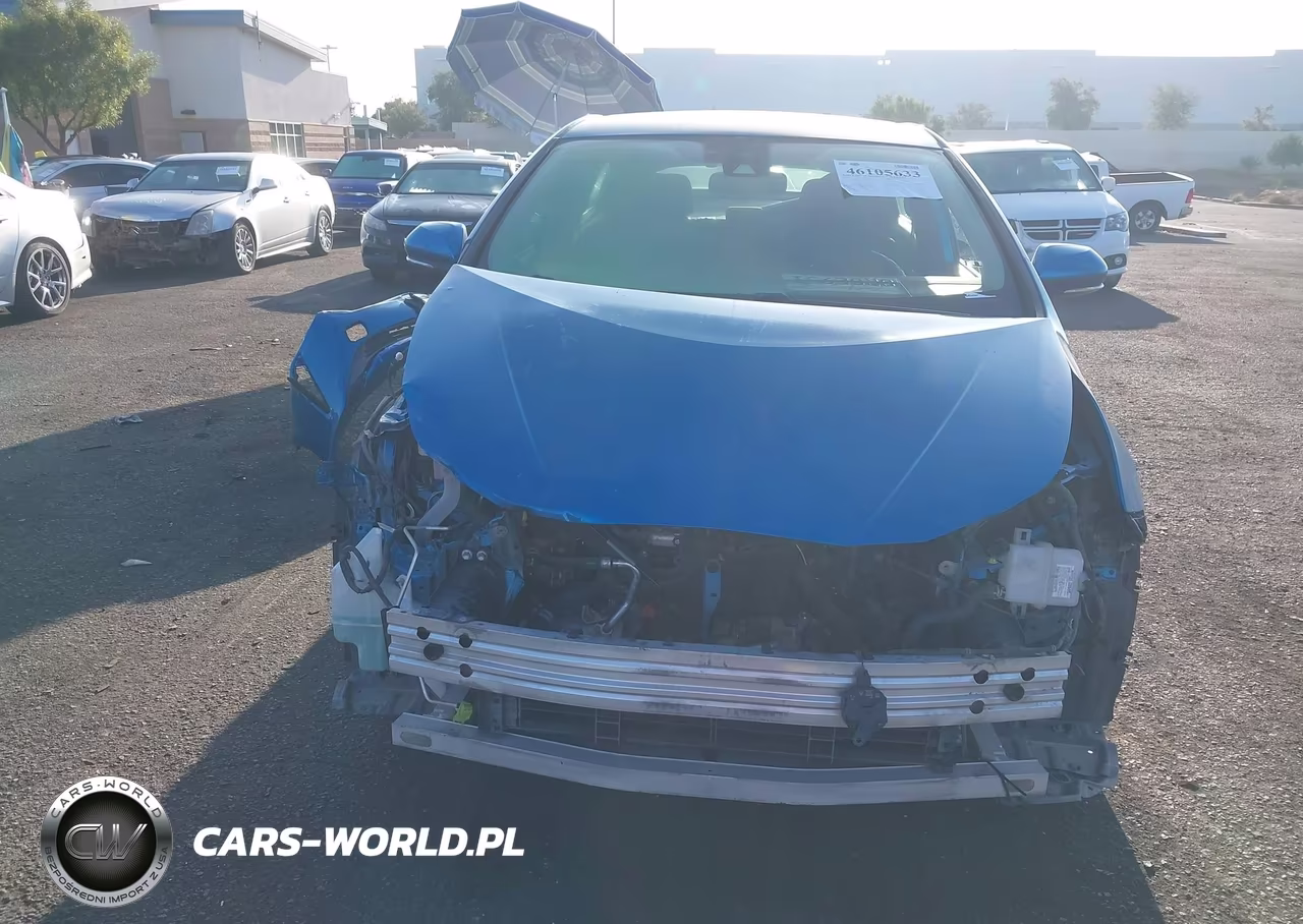 2020 Toyota Prius L Eco VIN:JTDKARFU2L3123225 - 13