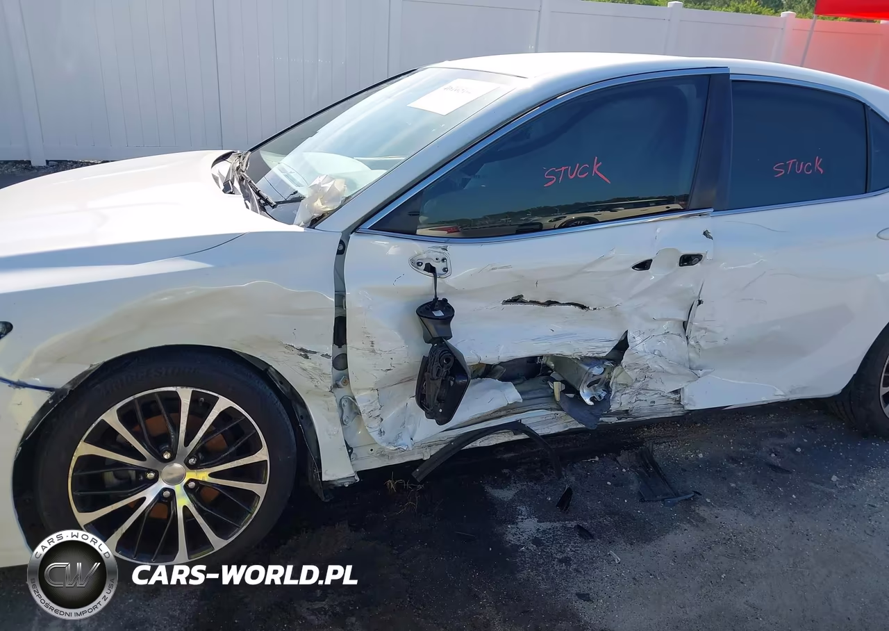 2019 Toyota Camry Se VIN:4T1B11HK0KU169704 - 6
