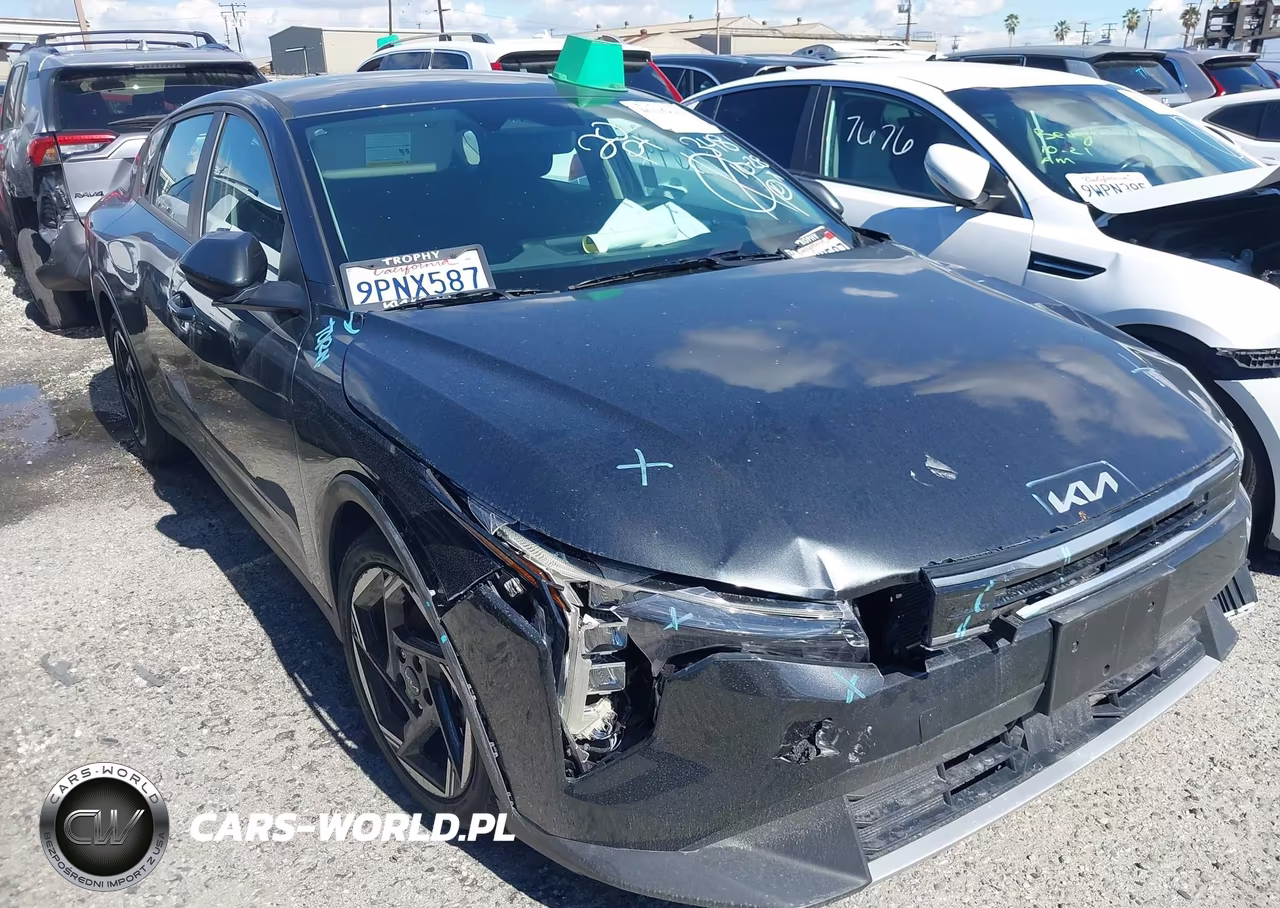 2025 Kia K4 Ex