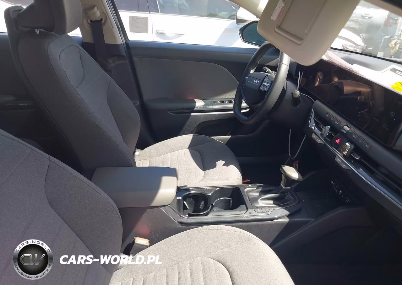 2025 Kia K4 Ex VIN:3KPFU4DE5SE024378 - 5