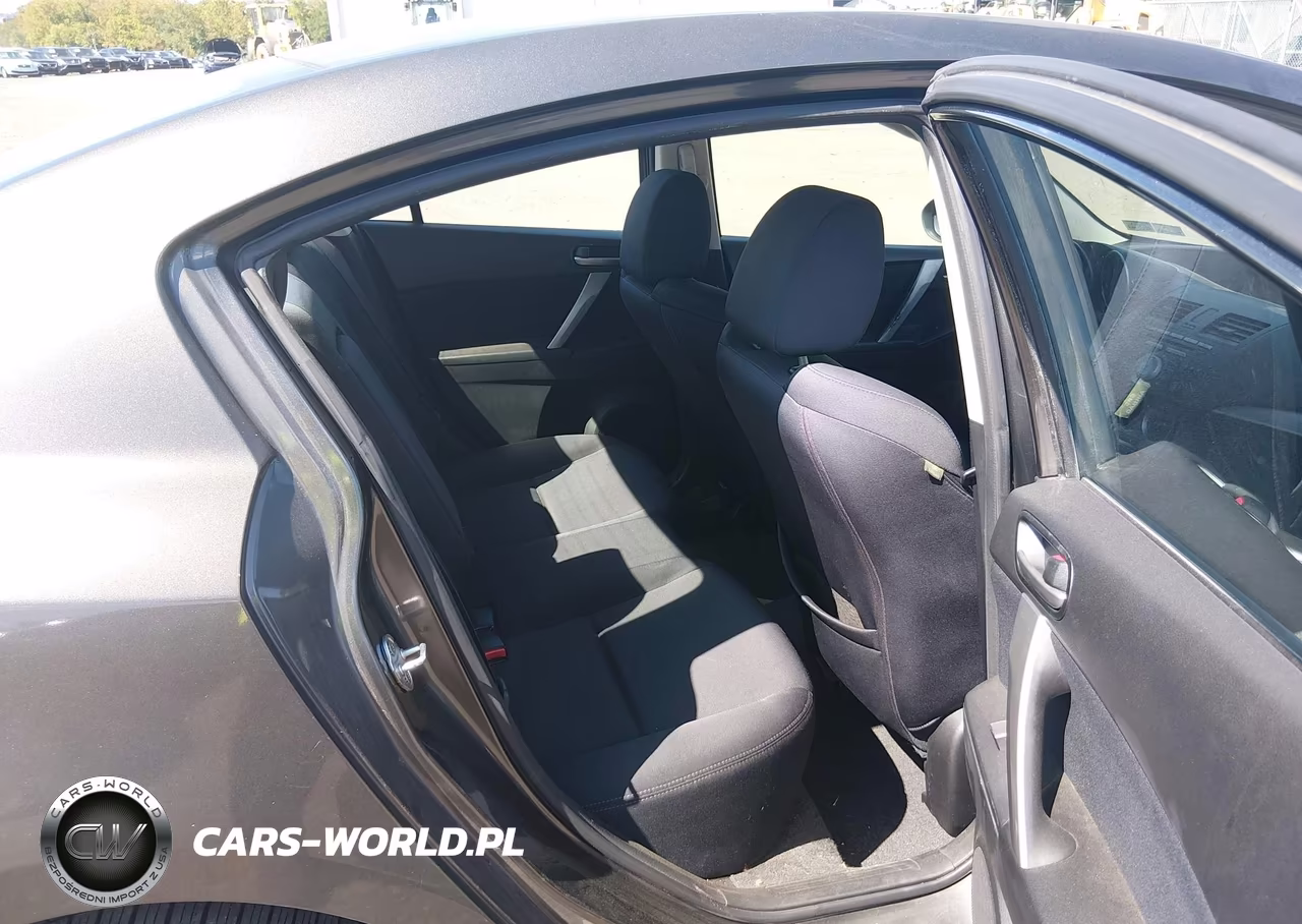 2011 Mazda Mazda3 S Sport VIN:JM1BL1U60B1376330 - 8