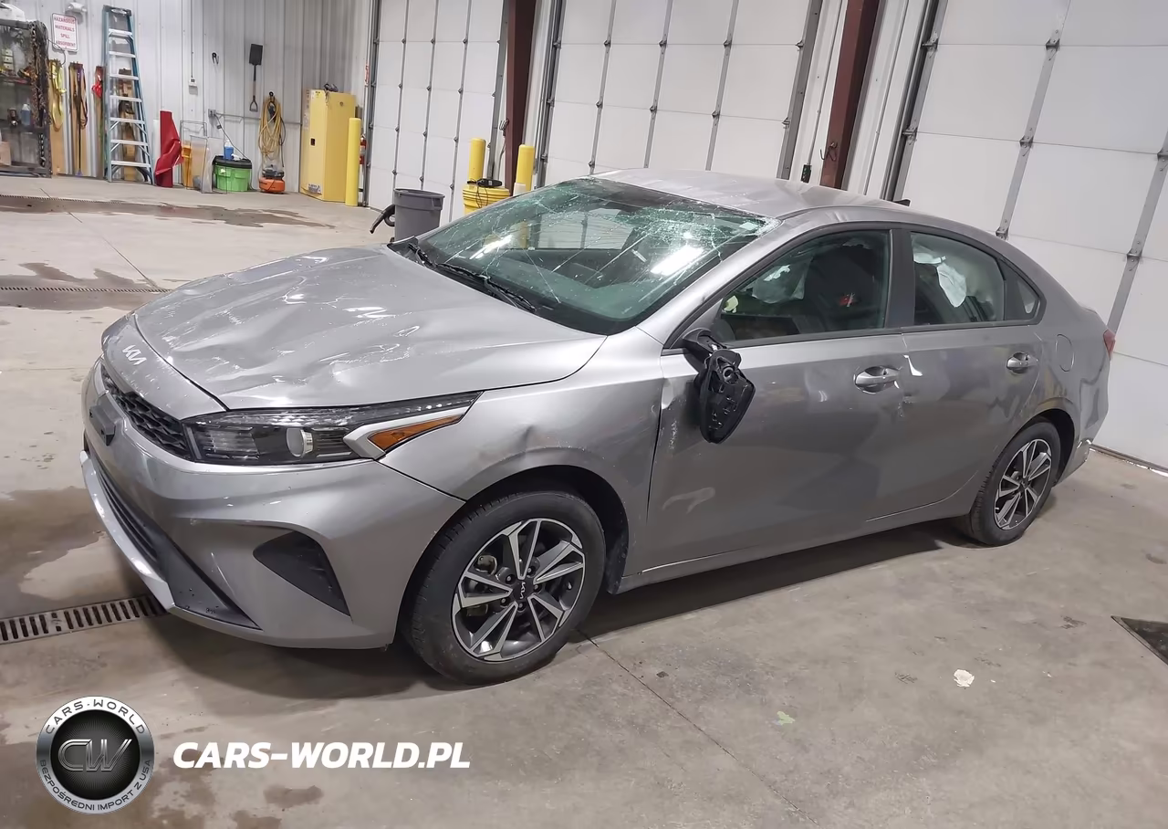 2024 Kia Forte Lxs VIN:3KPF24ADXRE840305 - 14