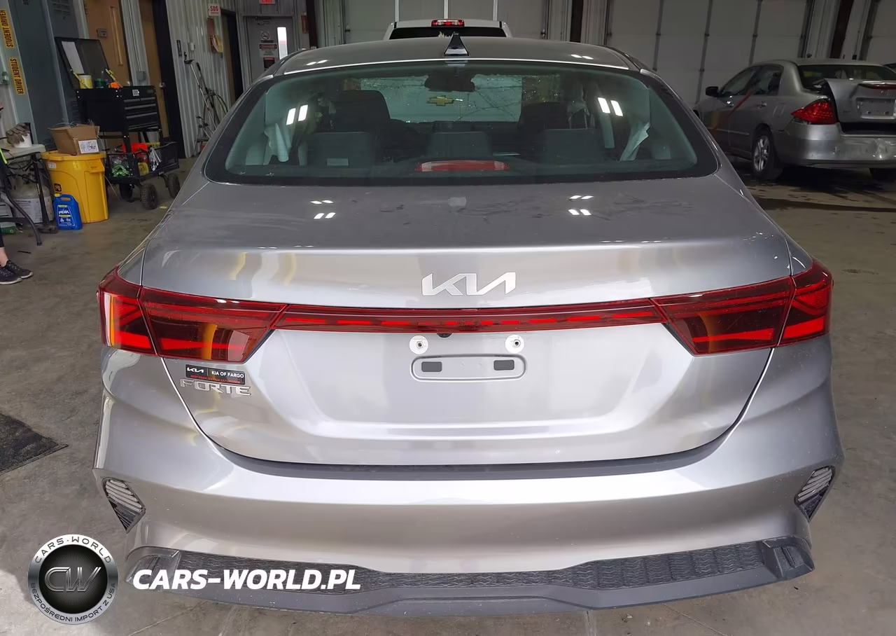 2024 Kia Forte Lxs VIN:3KPF24ADXRE840305 - 16