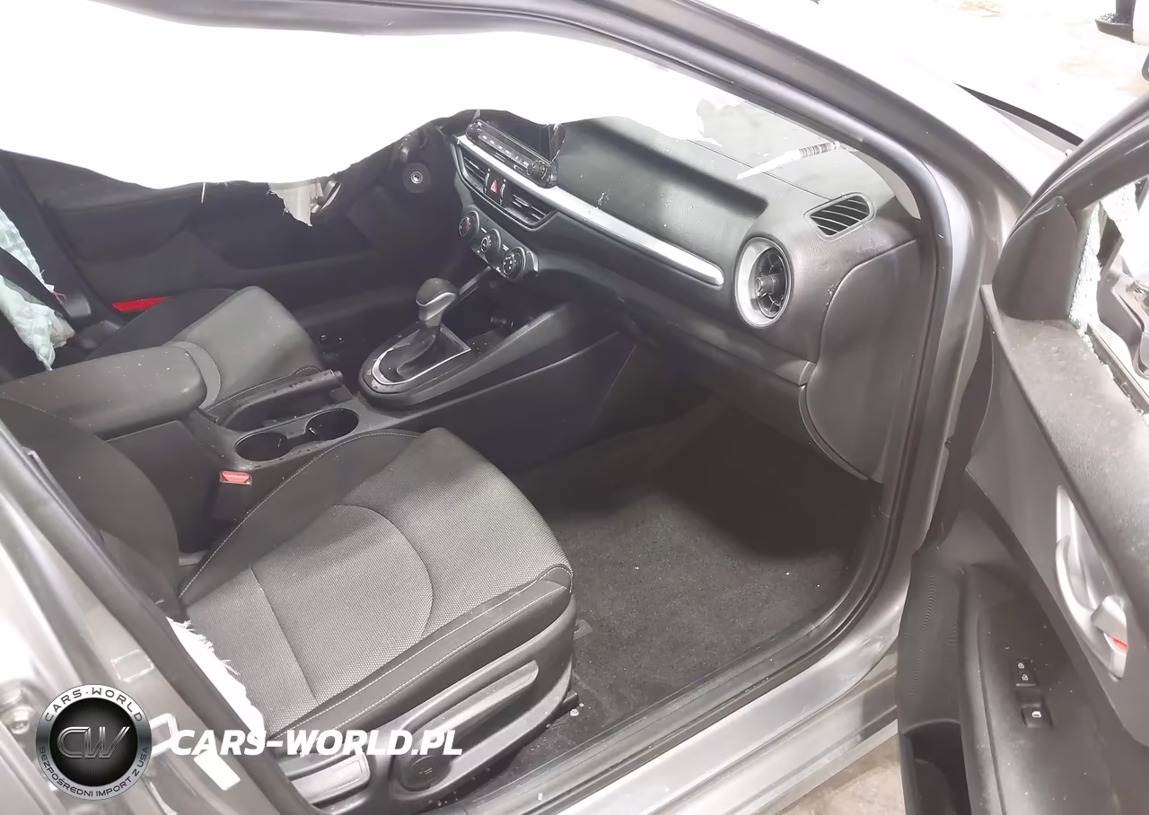 2024 Kia Forte Lxs VIN:3KPF24ADXRE840305 - 5