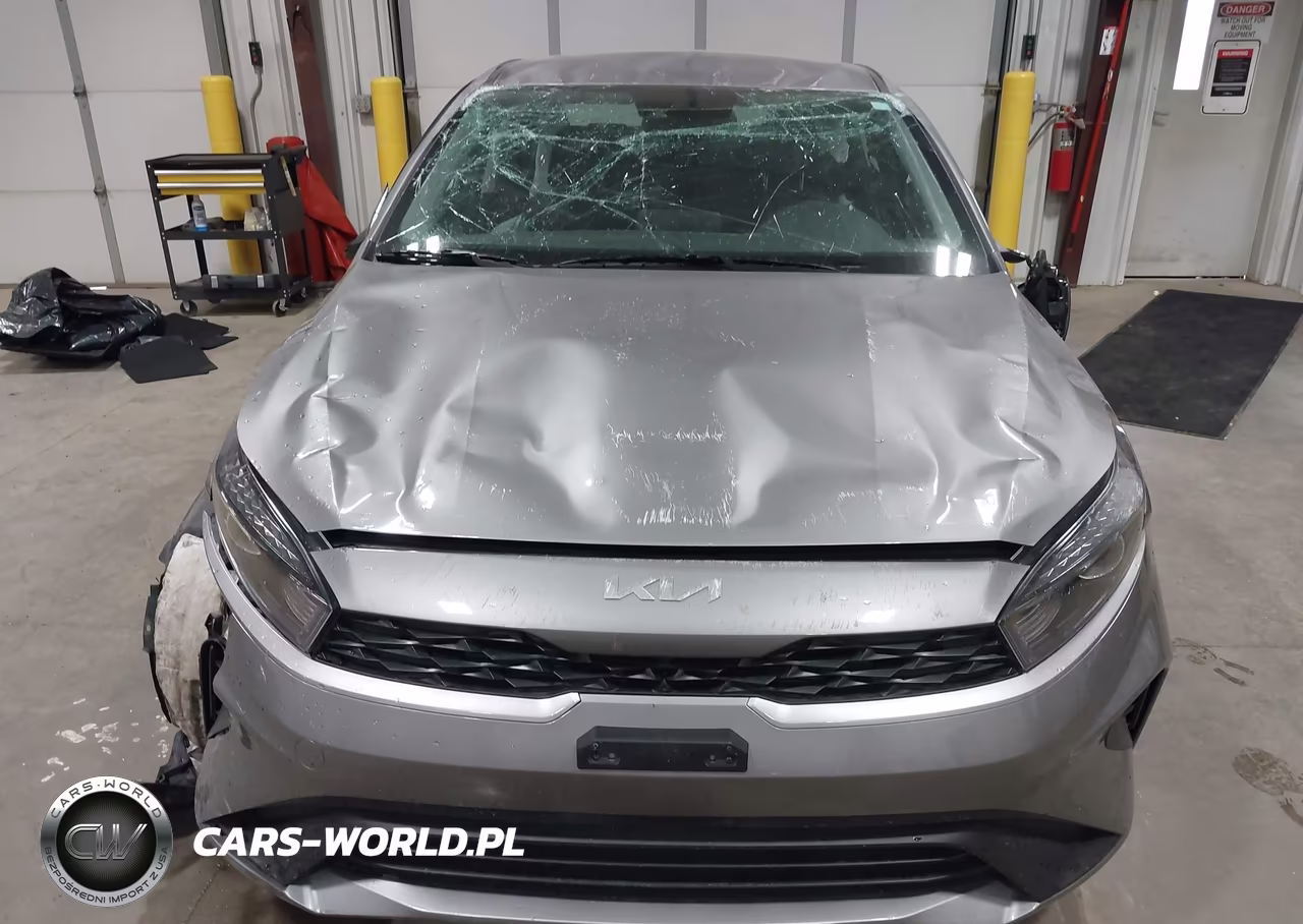 2024 Kia Forte Lxs VIN:3KPF24ADXRE840305 - 6