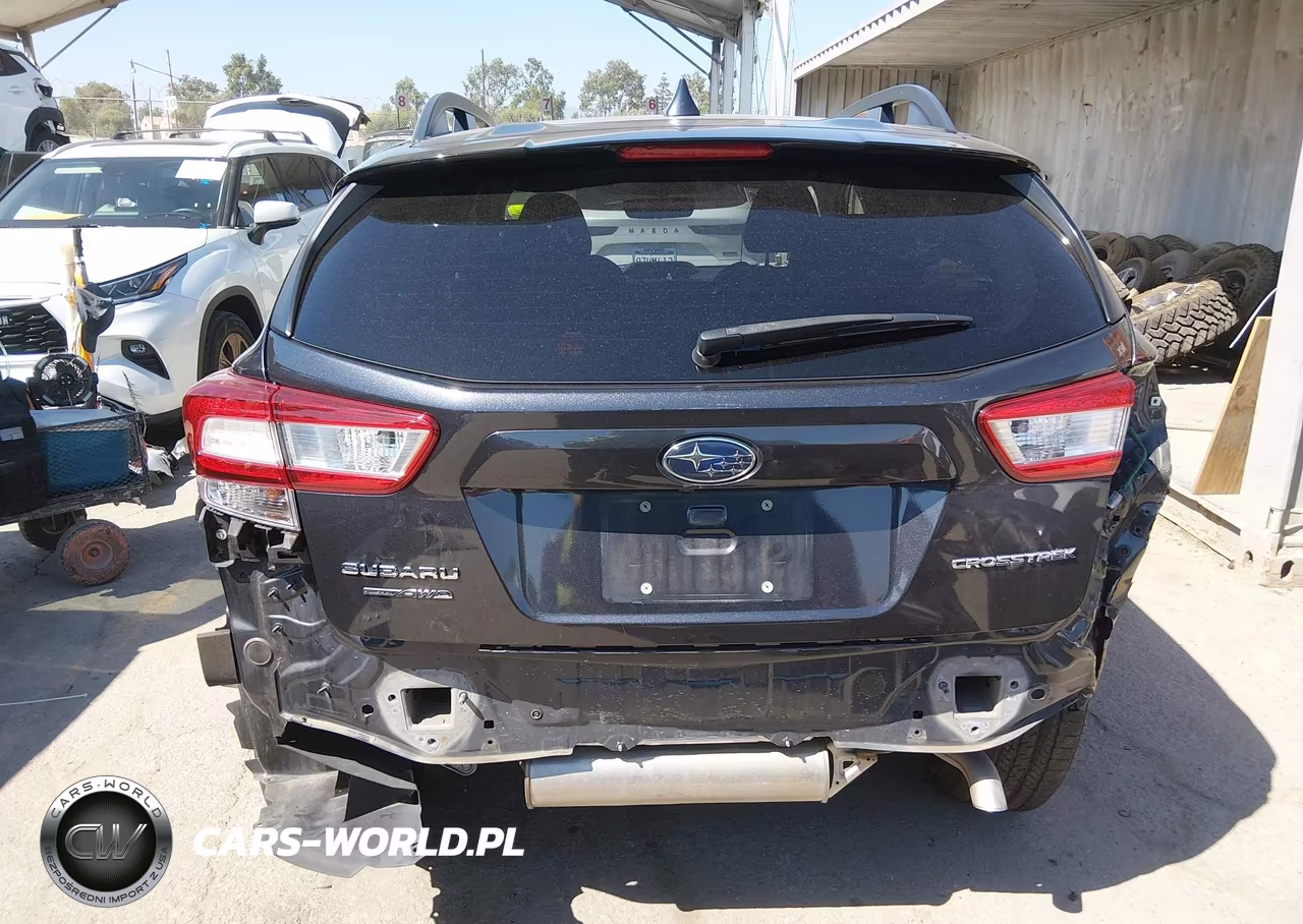 2018 Subaru Crosstrek 2.0I Premium VIN:JF2GTABC1JH255196 - 17