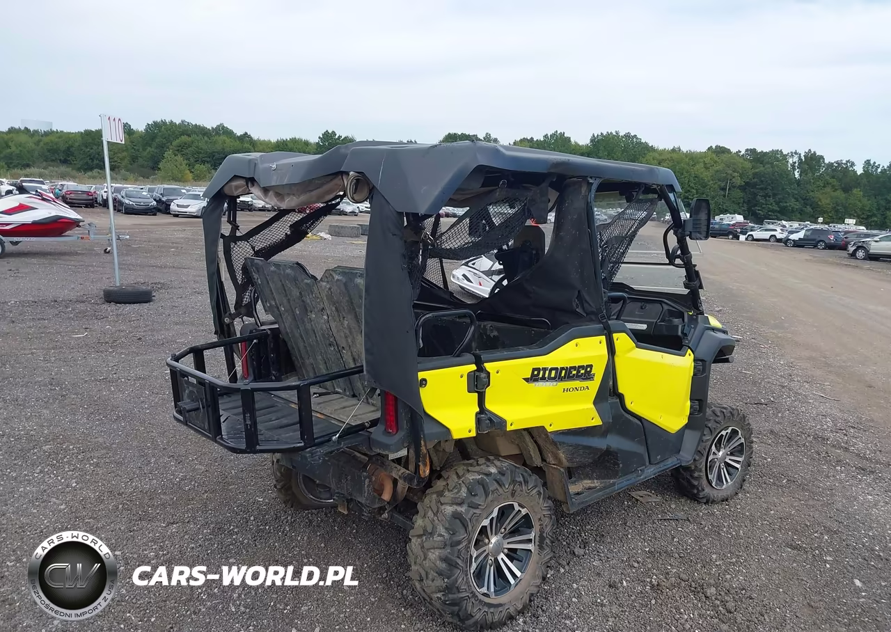 2018 Honda Sxs1000 M5 VIN:1HFVE0424J4202178 - 4