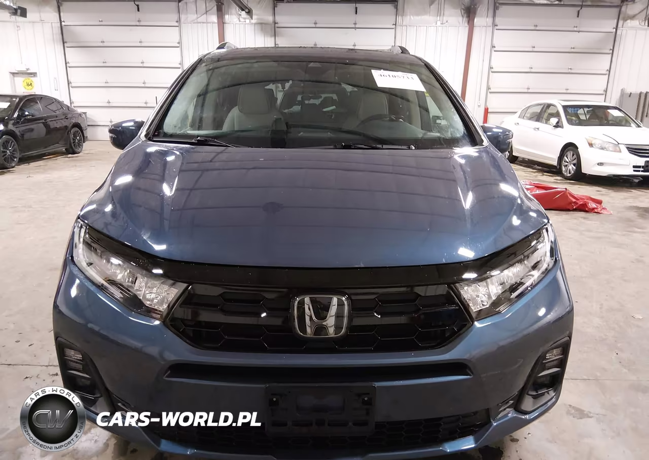 2025 Honda Odyssey Touring VIN:5FNRL6H85SB035195 - 13
