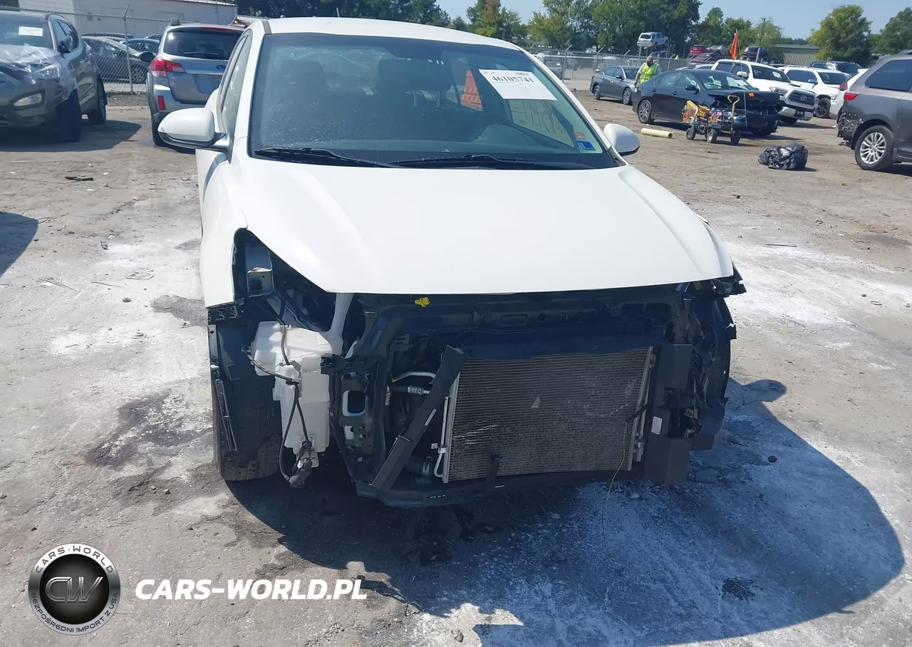 2020 Kia Rio S VIN:3KPA24AD3LE327592 - 6