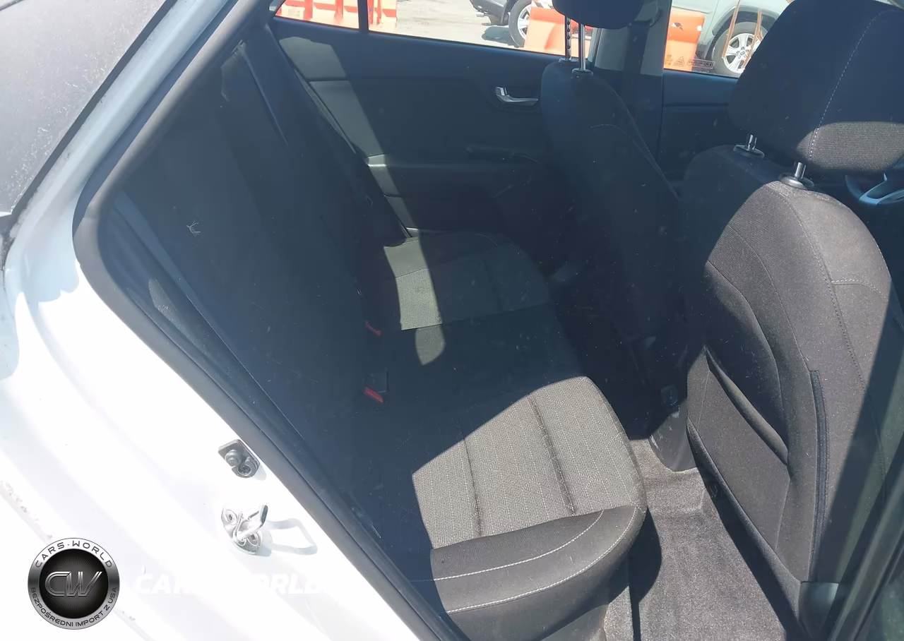 2020 Kia Rio S VIN:3KPA24AD3LE327592 - 8