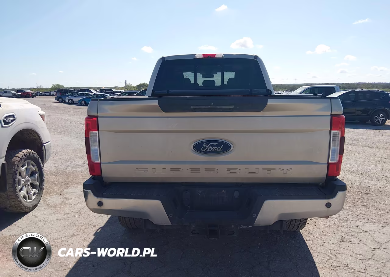 2017 Ford F-250 Lariat VIN:1FT7W2BT6HED41532 - 18