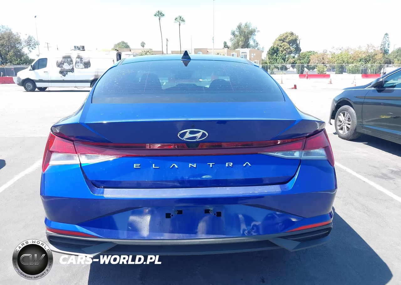 2022 Hyundai Elantra Sel VIN:KMHLM4AG7NU335546 - 16