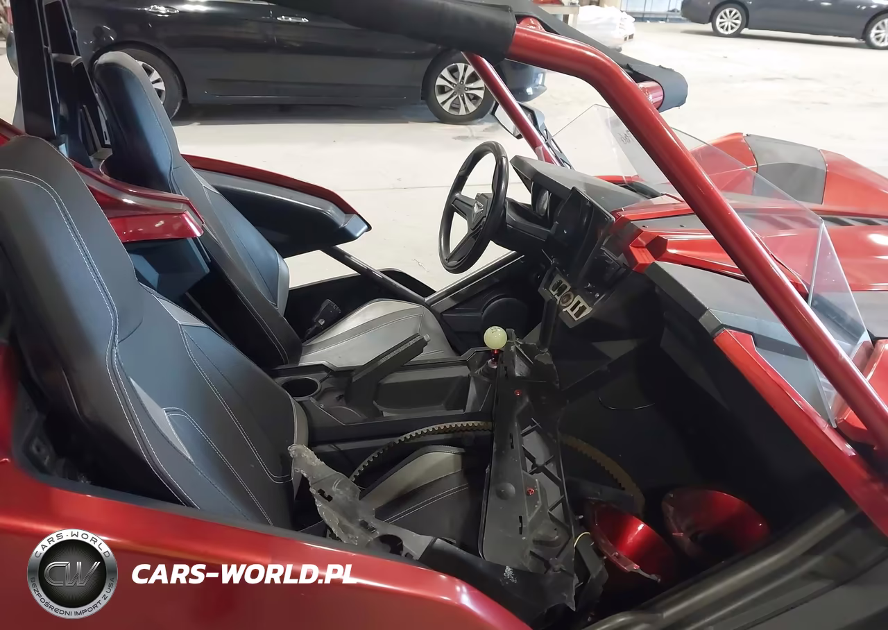 2017 Polaris Slingshot Sl VIN:57XAAPFA1H8122042 - 5