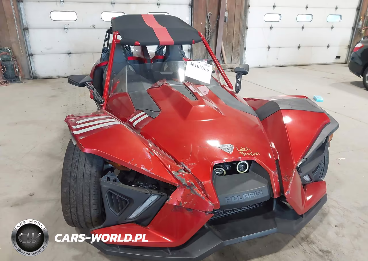 2017 Polaris Slingshot Sl VIN:57XAAPFA1H8122042 - 6