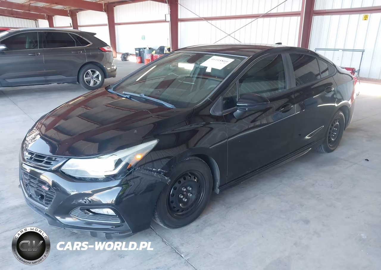 2018 Chevrolet Cruze Lt Auto VIN:1G1BE5SM5J7147990 - 2