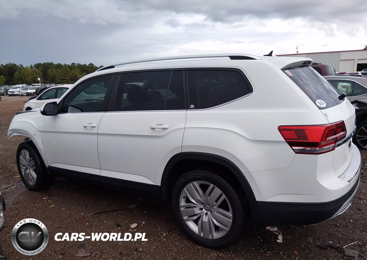 2018 Volkswagen Atlas 3.6L V6 Launch Edition VIN:1V2BR2CAXJC501037 - 15