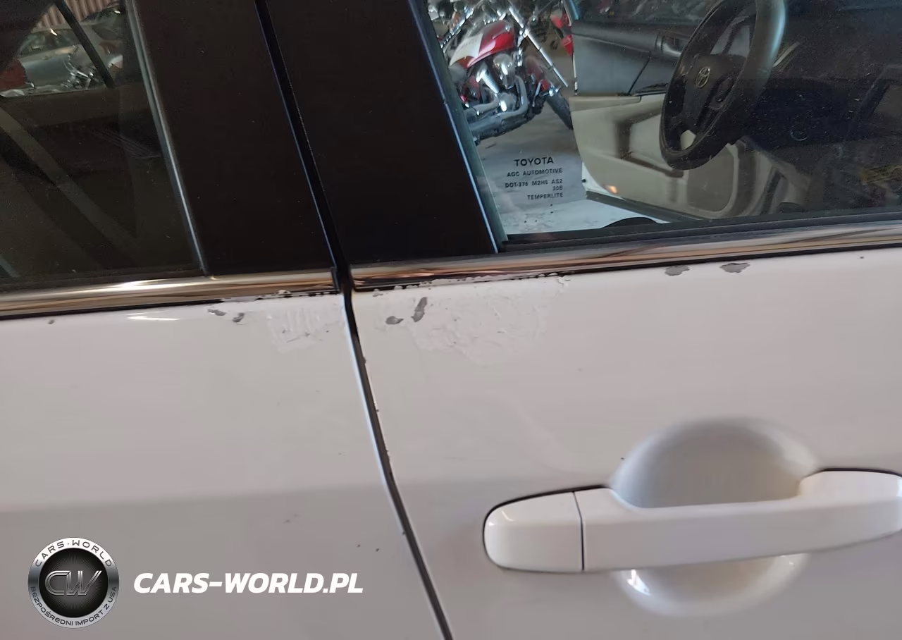 2014 Toyota Camry Le VIN:4T4BF1FK7ER406400 - 18