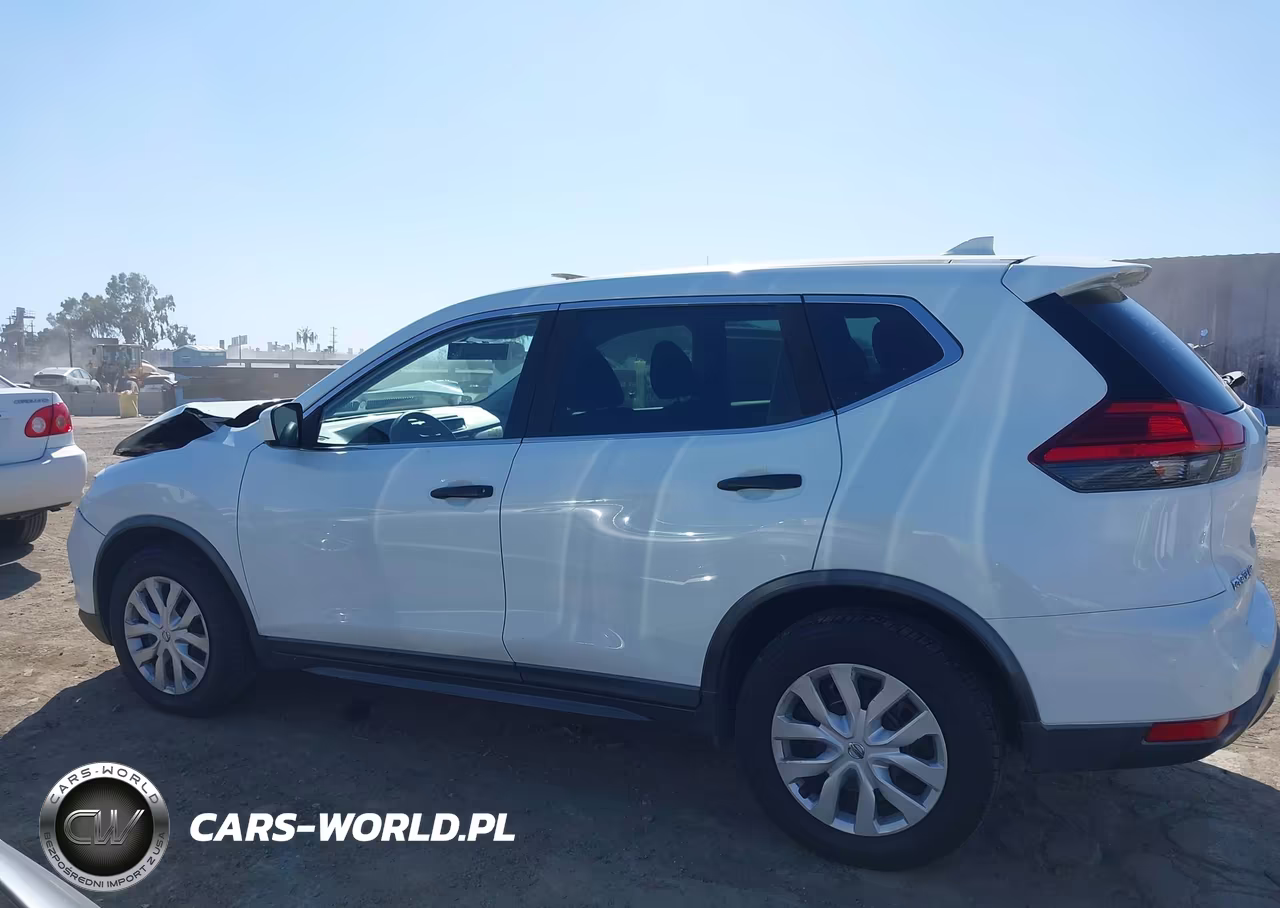 2017 Nissan Rogue S VIN:KNMAT2MV4HP549913 - 15