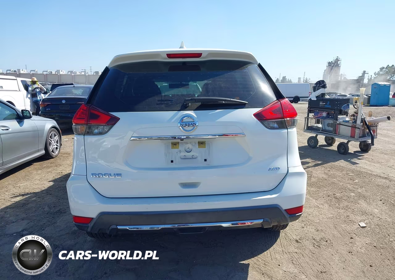 2017 Nissan Rogue S VIN:KNMAT2MV4HP549913 - 17