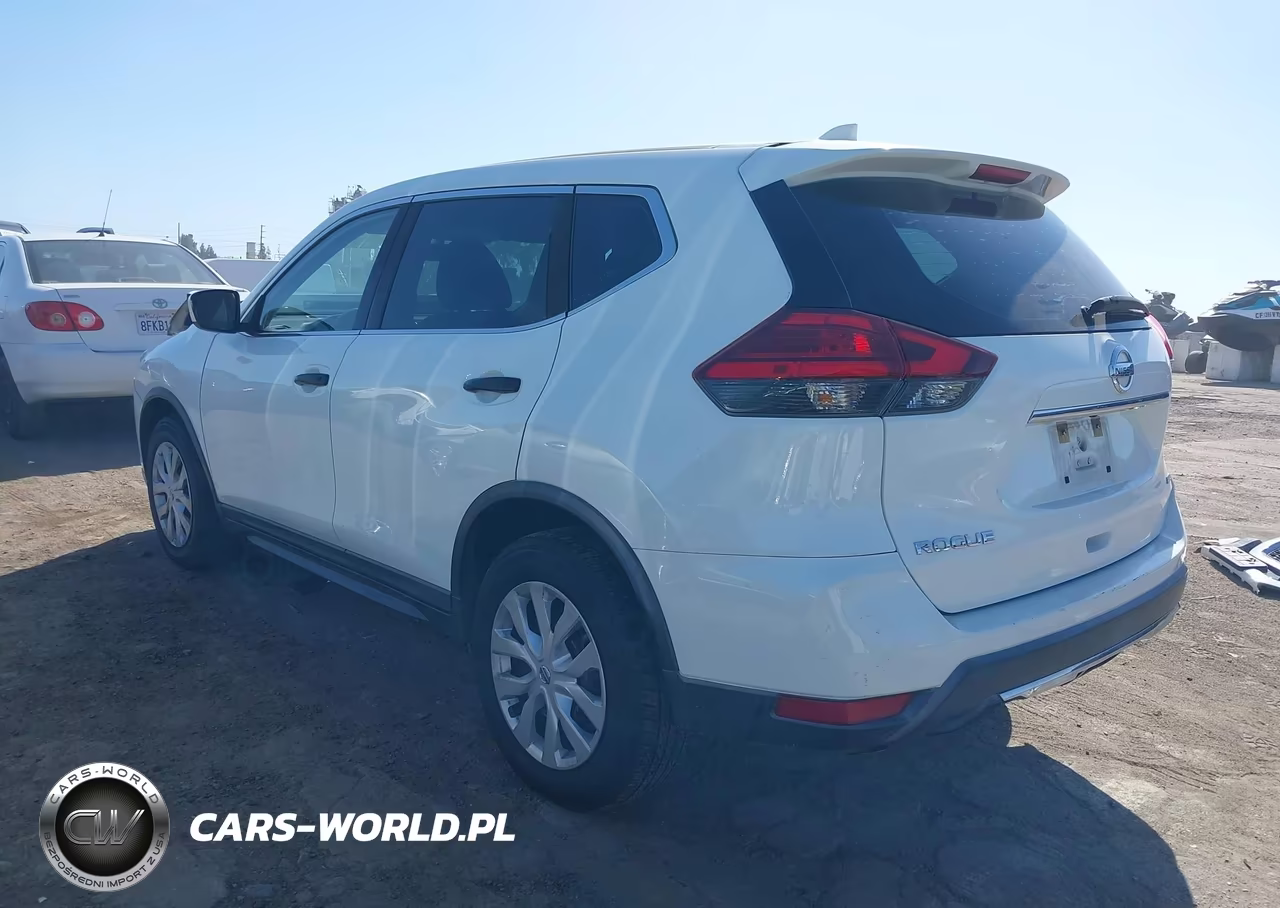 2017 Nissan Rogue S VIN:KNMAT2MV4HP549913 - 3