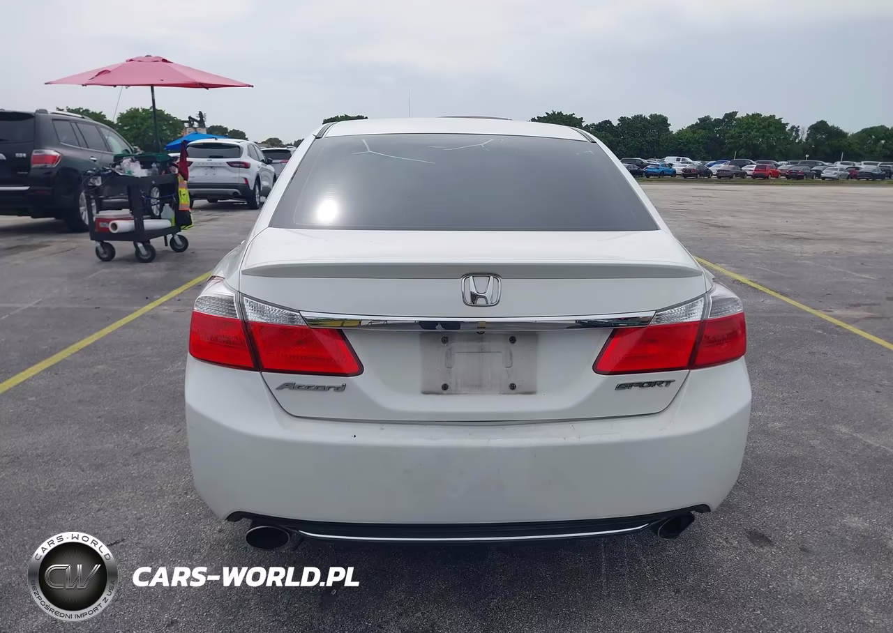 2013 Honda Accord Sport VIN:1HGCR2F5XDA100853 - 16