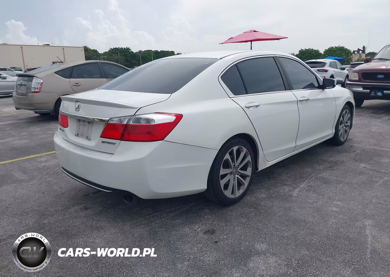2013 Honda Accord Sport VIN:1HGCR2F5XDA100853 - 4