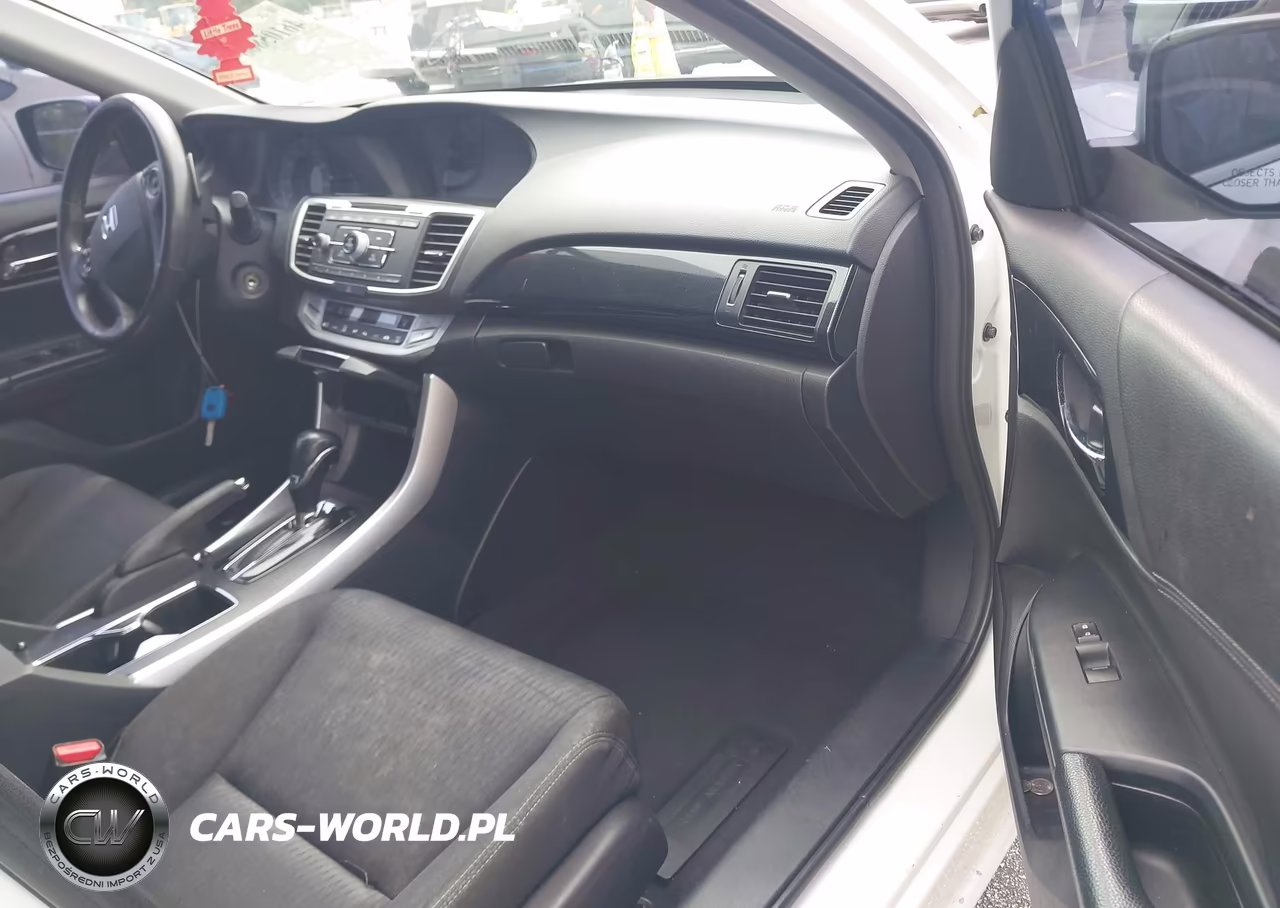 2013 Honda Accord Sport VIN:1HGCR2F5XDA100853 - 5