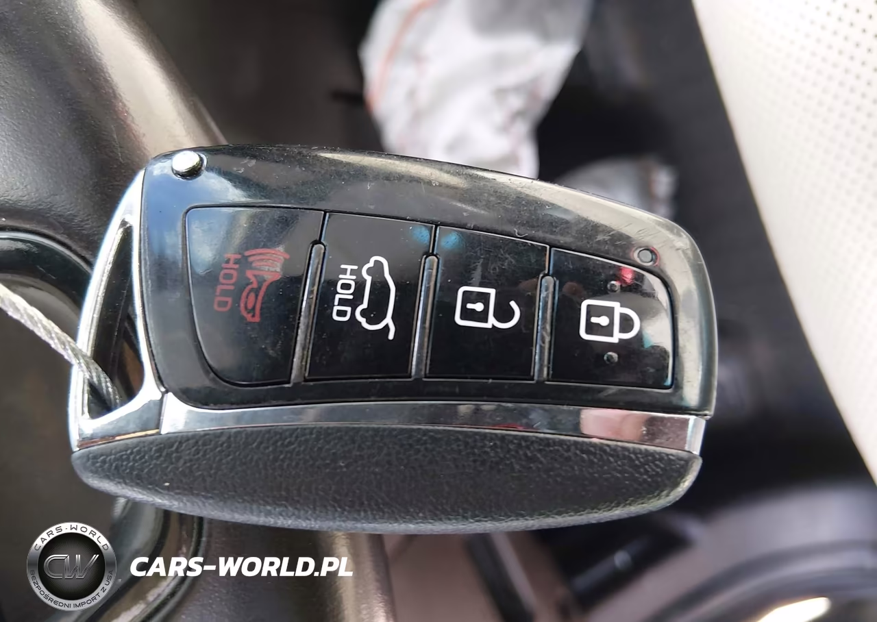 2017 Hyundai Santa Fe Sport 2.4L VIN:5XYZUDLB4HG410502 - 11