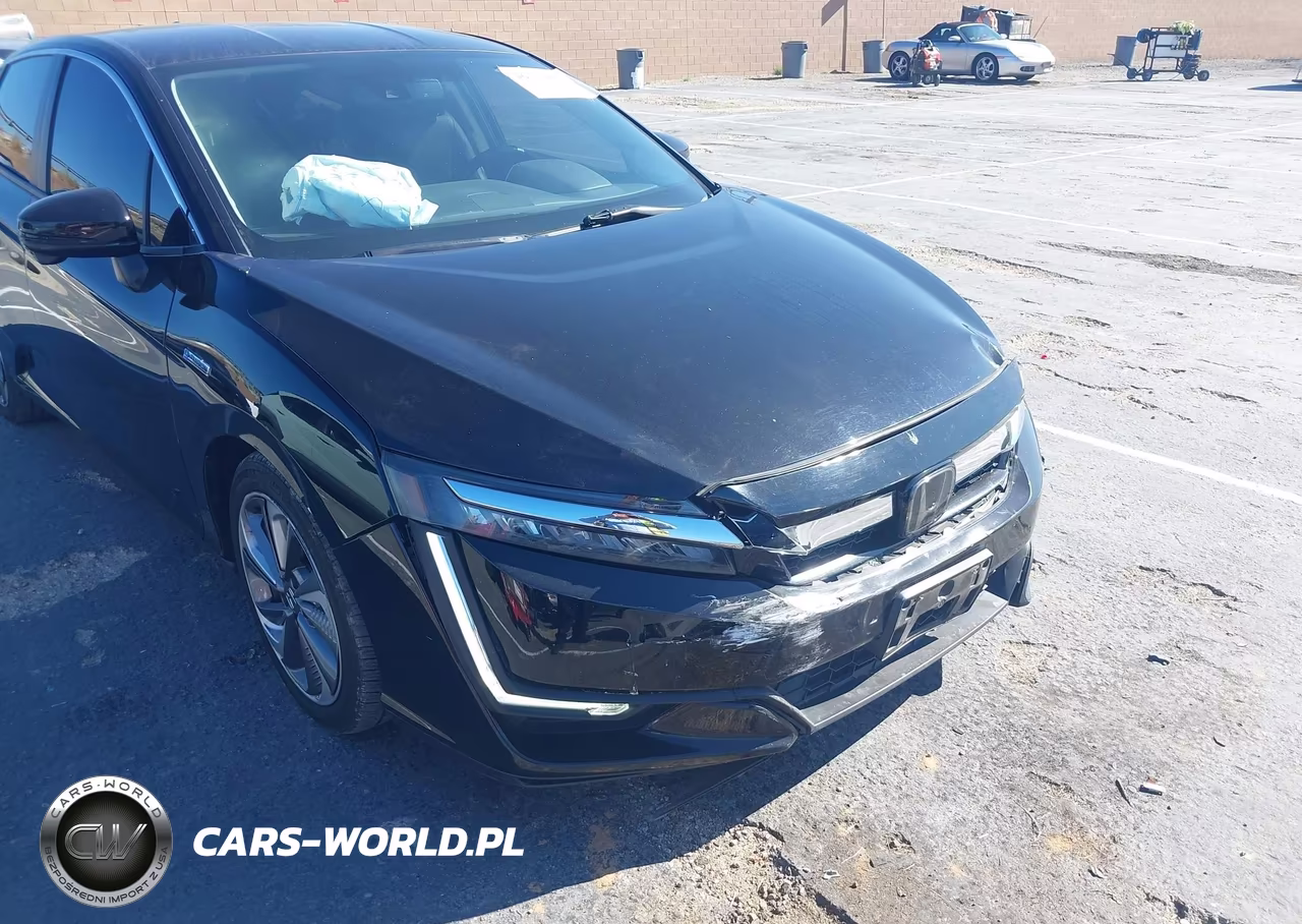 2018 Honda Clarity Plug-In Hybrid Touring VIN:JHMZC5F36JC008549 - 17