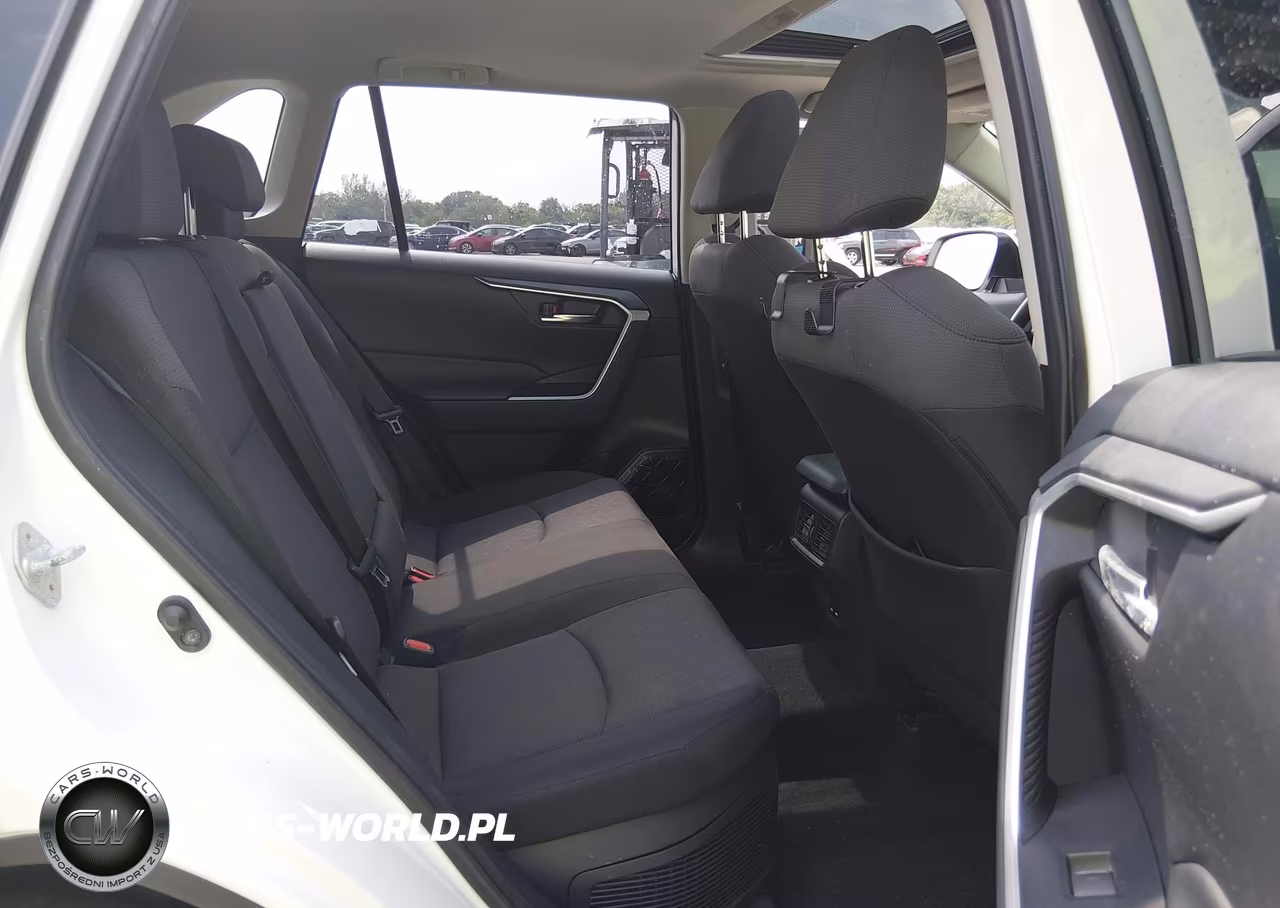 2025 Toyota Rav4 Hybrid Xle VIN:JTMRWRFV1SD286773 - 8