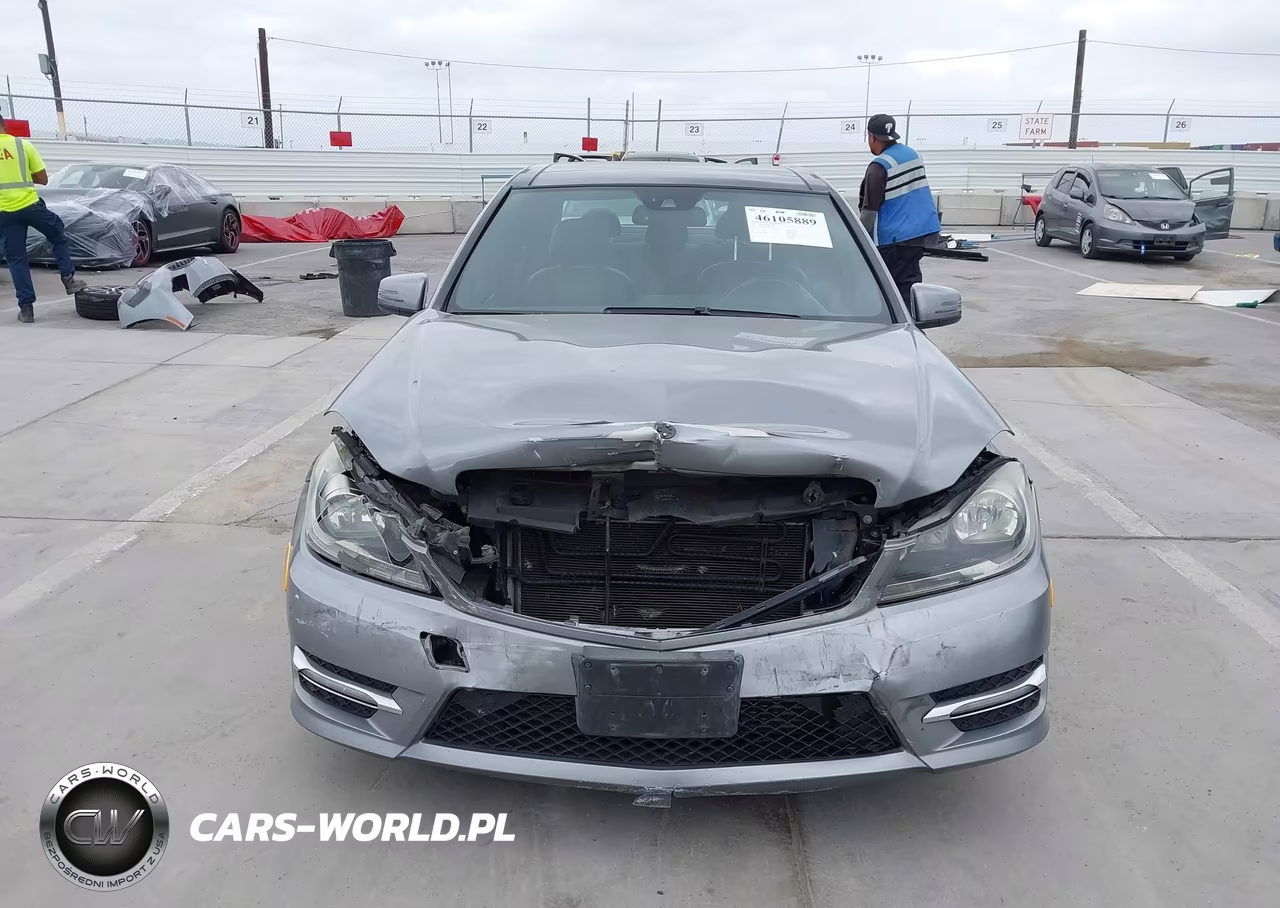 2013 Mercedes-Benz C 250 Sport VIN:WDDGF4HB2DR248865 - 12
