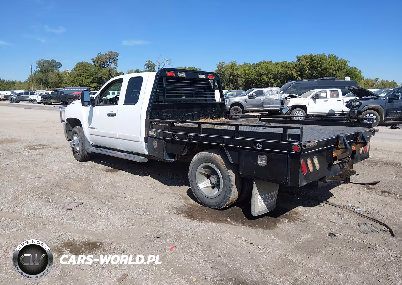 2008 Chevrolet Silverado 3500Hd Chassis Lt1 VIN:1GBJC39K58E143062 - 3