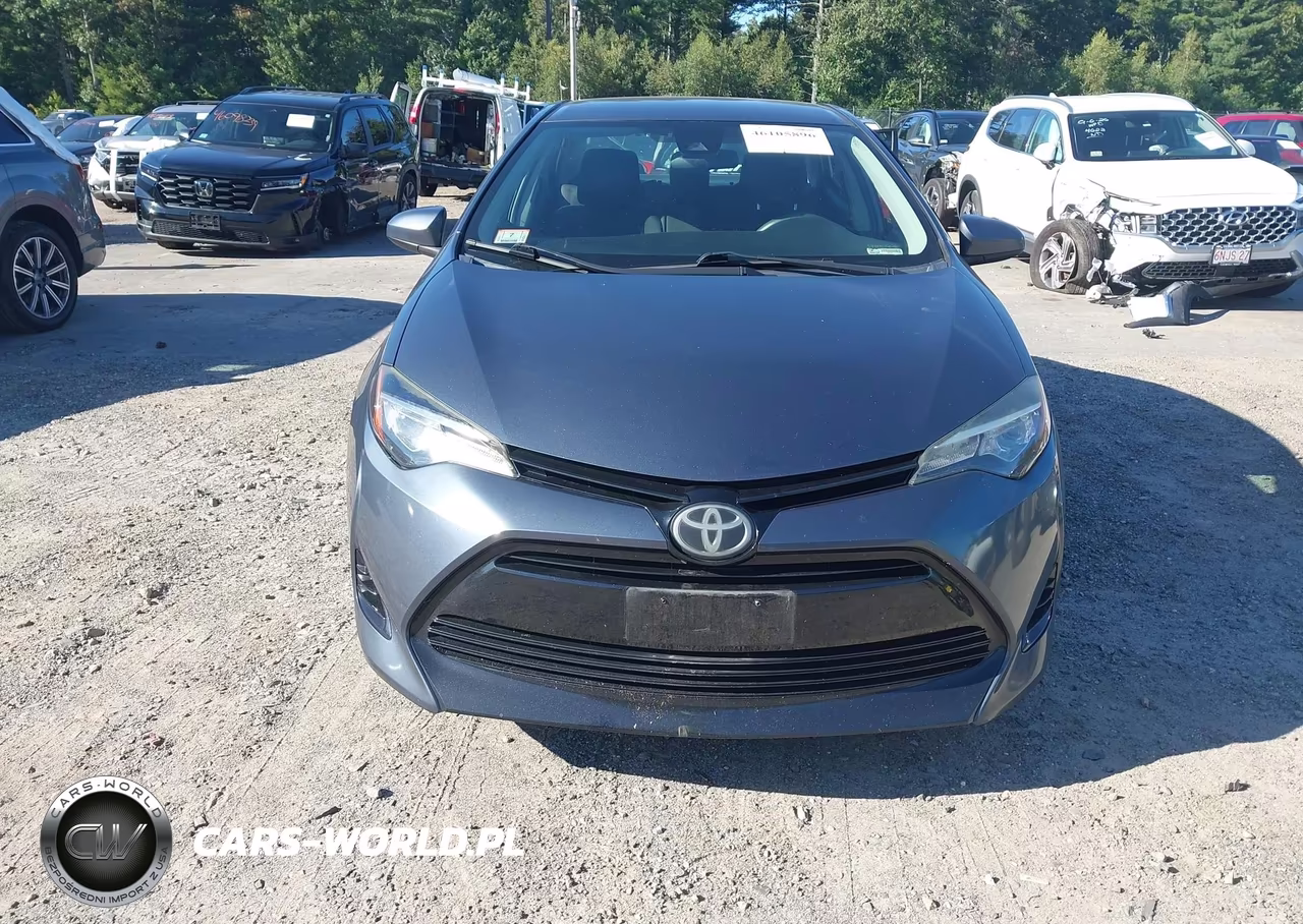 2017 Toyota Corolla Le VIN:2T1BURHEXHC753554 - 13