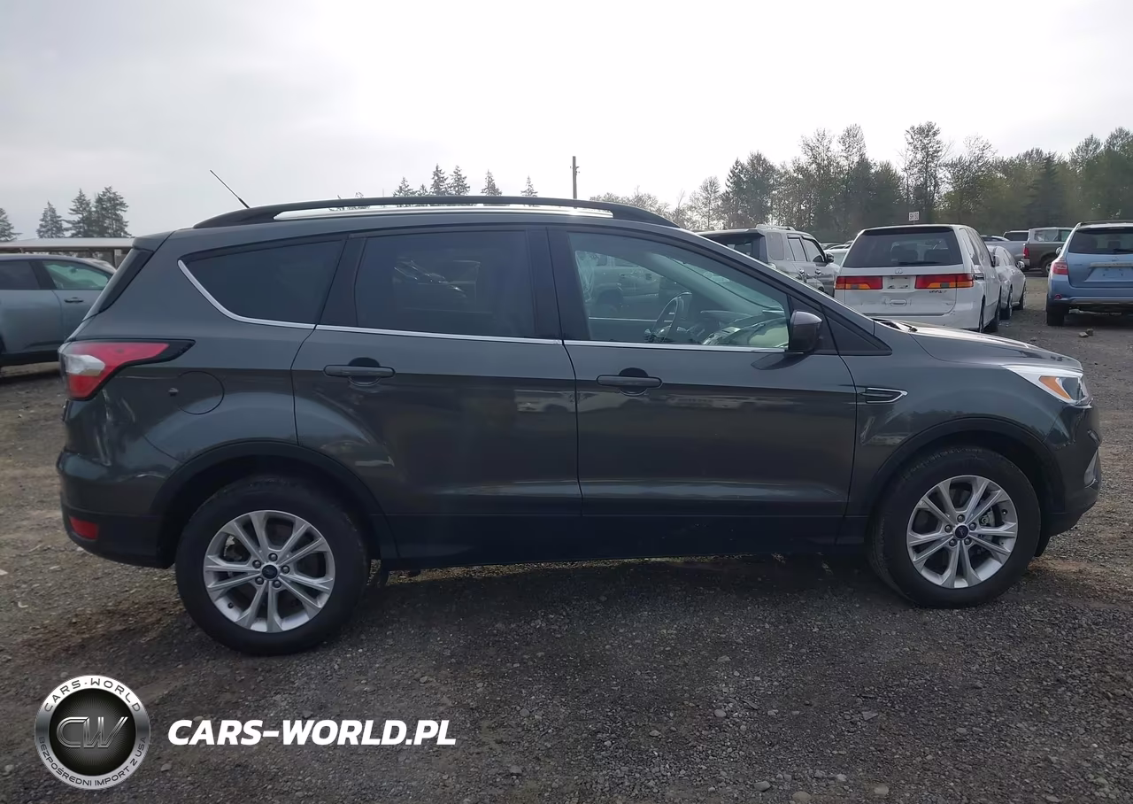 2018 Ford Escape Se VIN:1FMCU9GD1JUC38802 - 13