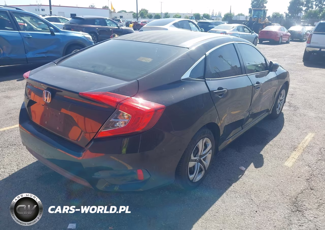 2017 Honda Civic Lx VIN:2HGFC2F57HG523314 - 4