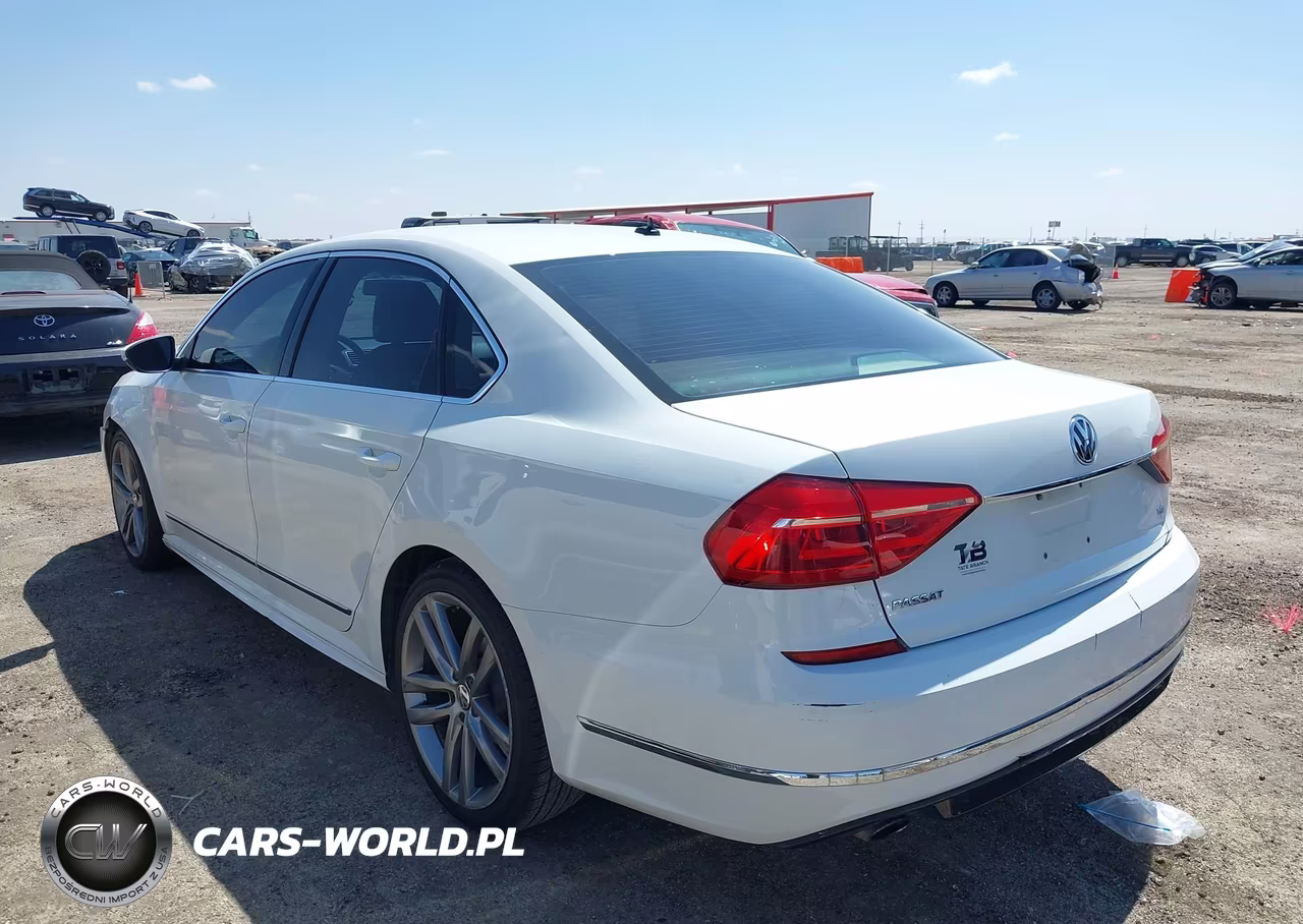 2016 Volkswagen Passat 1.8T R-Line VIN:1VWAT7A36GC067270 - 3