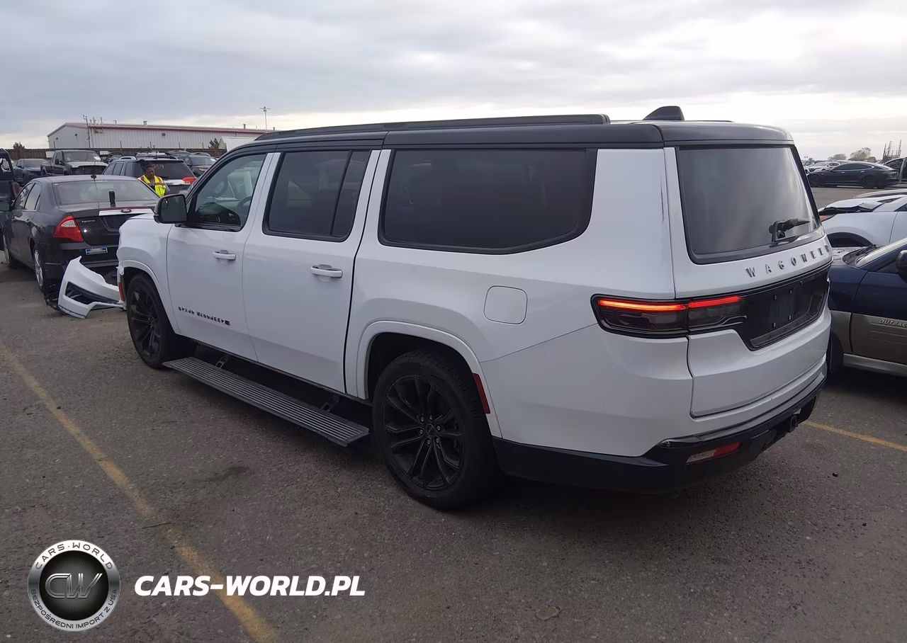 2024 Jeep Grand Wagoneer L Series Ii 4X4 VIN:1C4SJSFP7RS150226 - 3