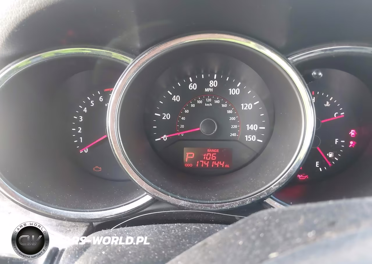 2012 Kia Sorento Lx VIN:5XYKT4A60CG206783 - 7