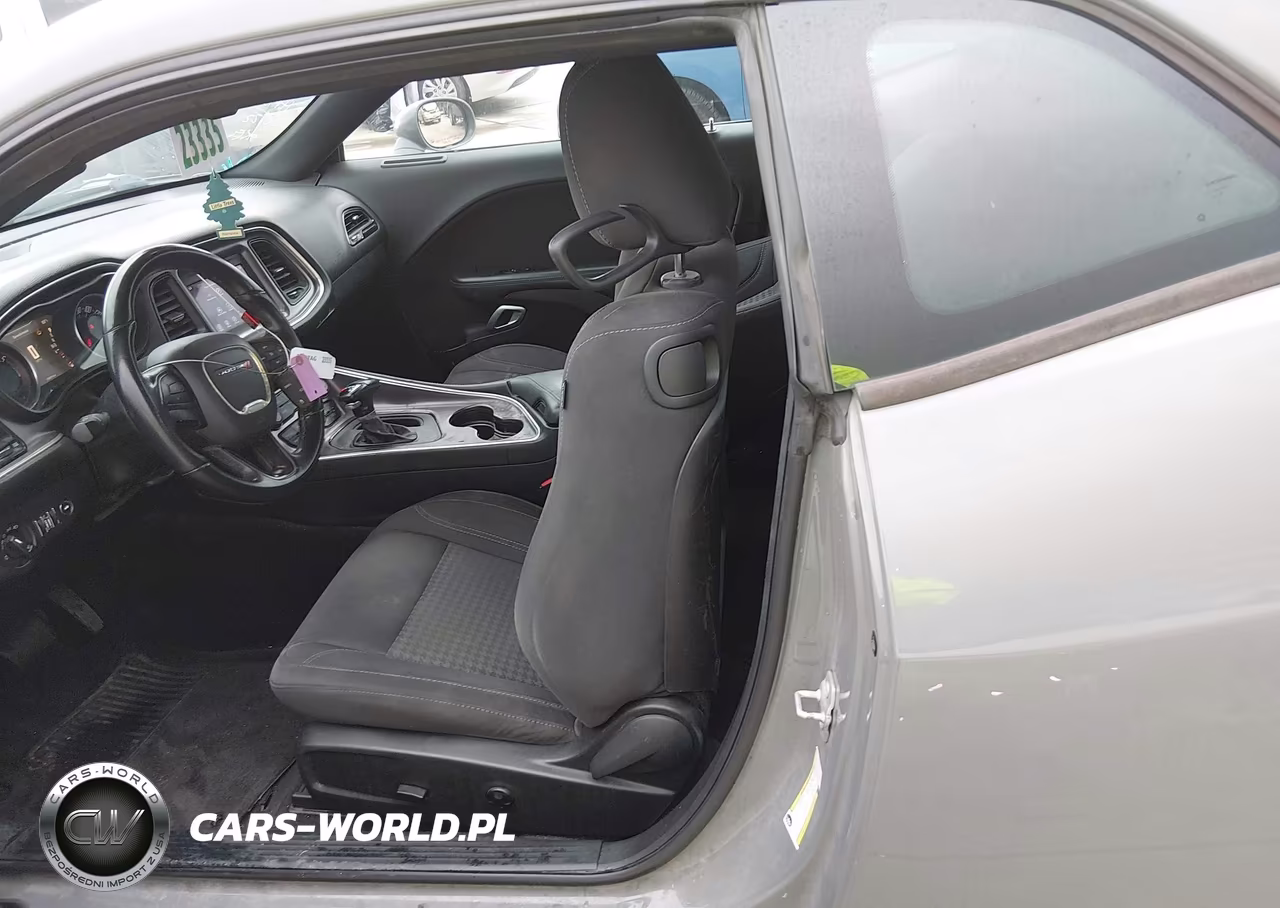 2018 Dodge Challenger R-T VIN:2C3CDZBT6JH154534 - 8
