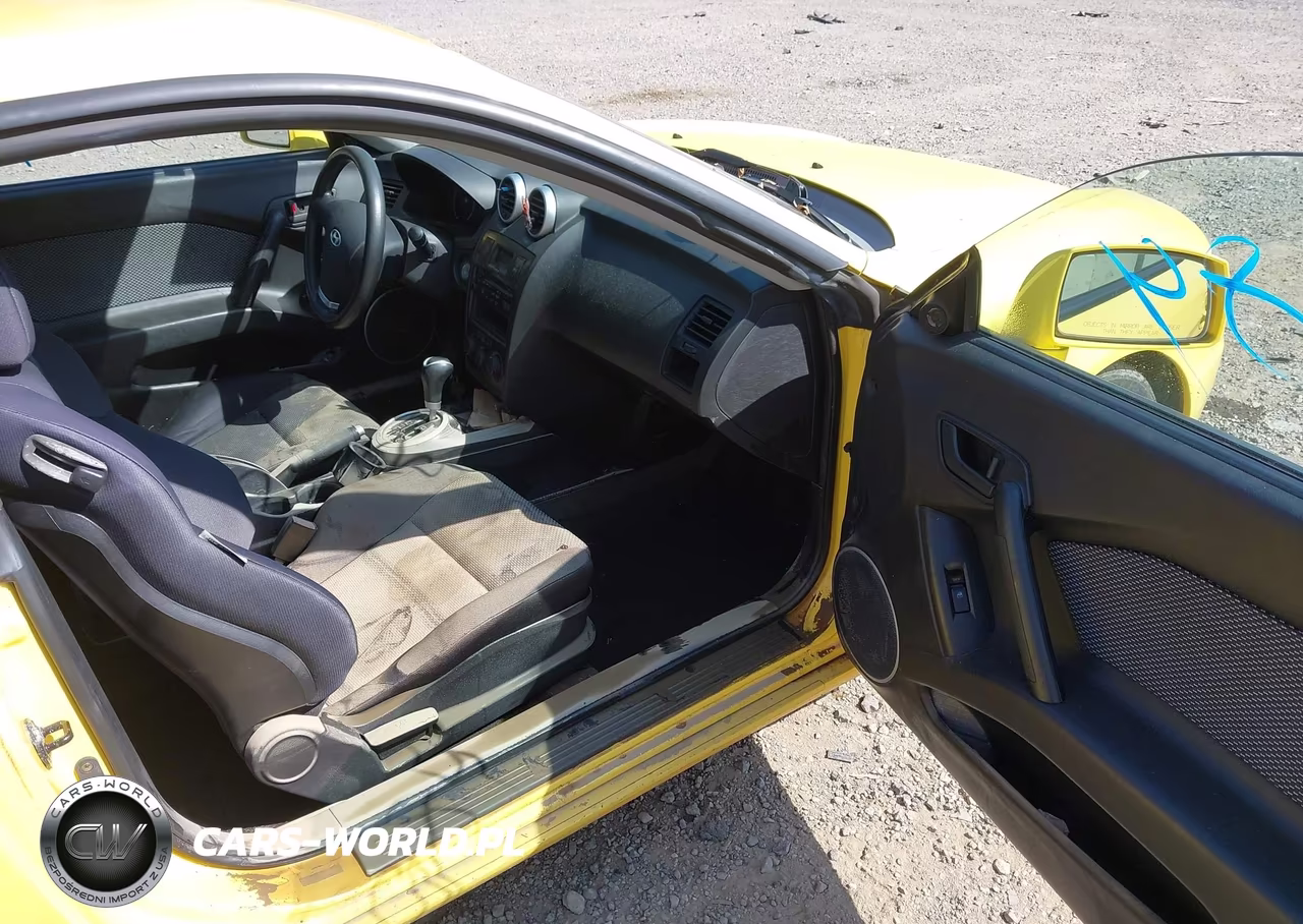 2006 Hyundai Tiburon Gs VIN:KMHHM65D56U200746 - 5