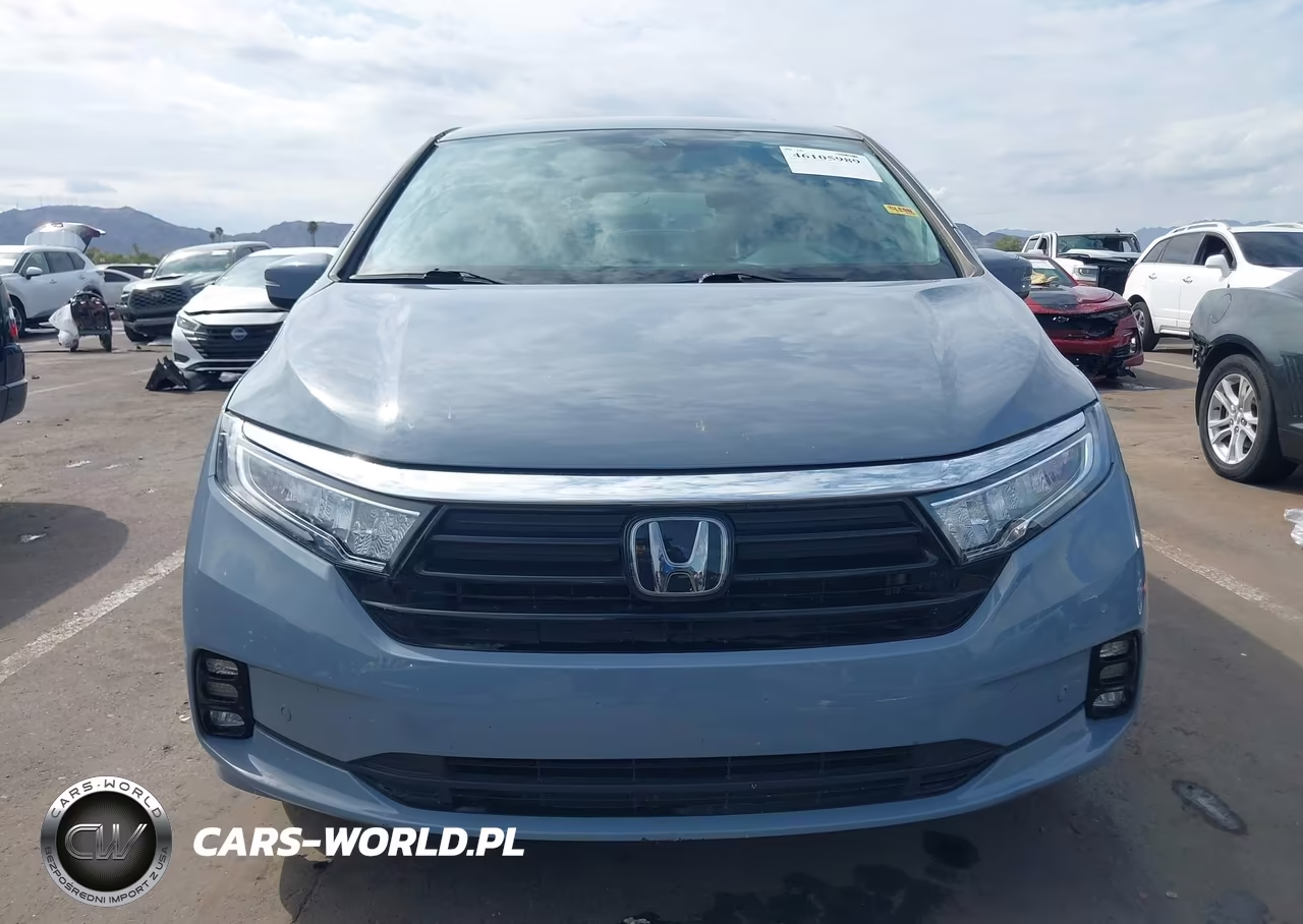 2023 Honda Odyssey Touring VIN:5FNRL6H85PB057639 - 13