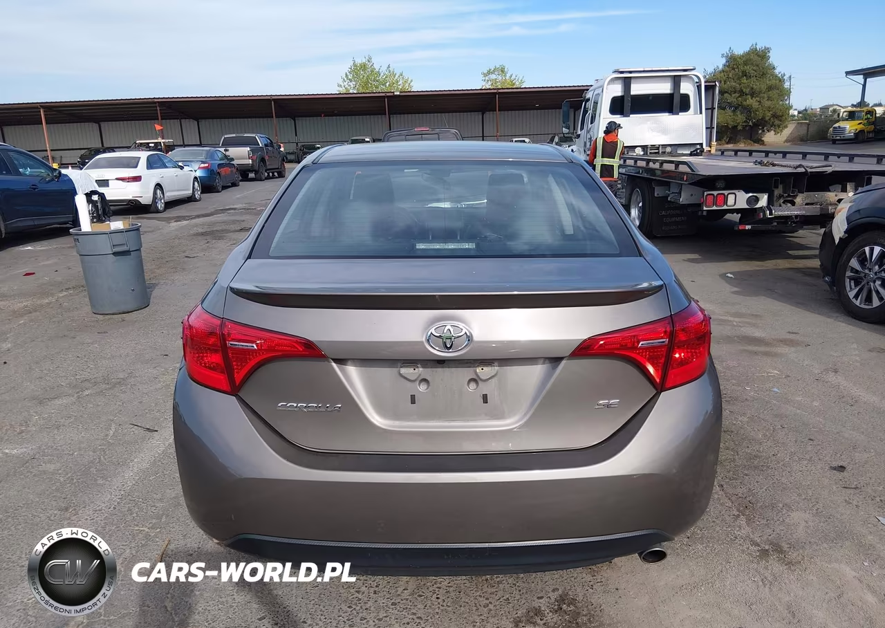 2017 Toyota Corolla Se VIN:5YFBURHE8HP636622 - 17