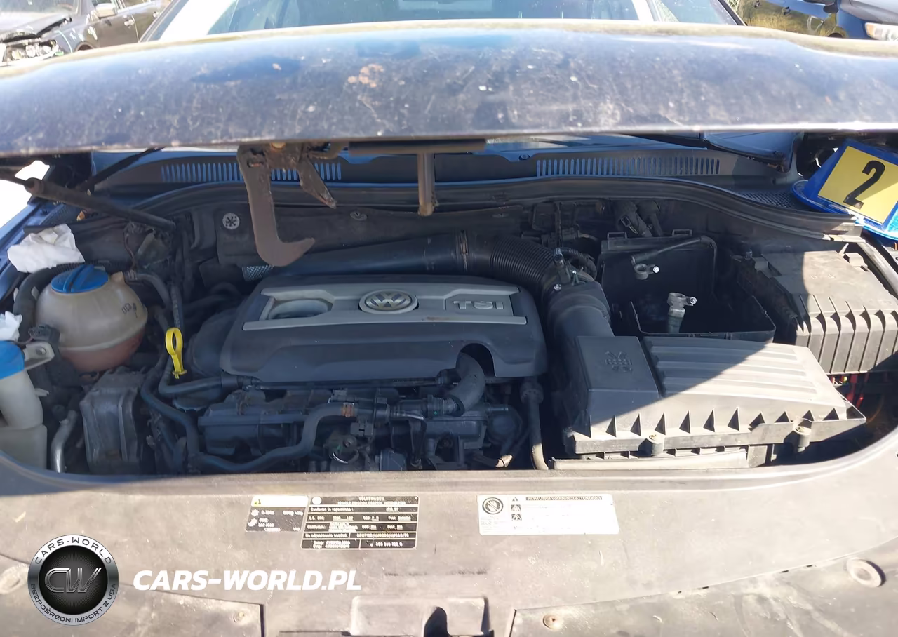 2010 Volkswagen Cc Luxury VIN:WVWHN7AN4AE549745 - 10