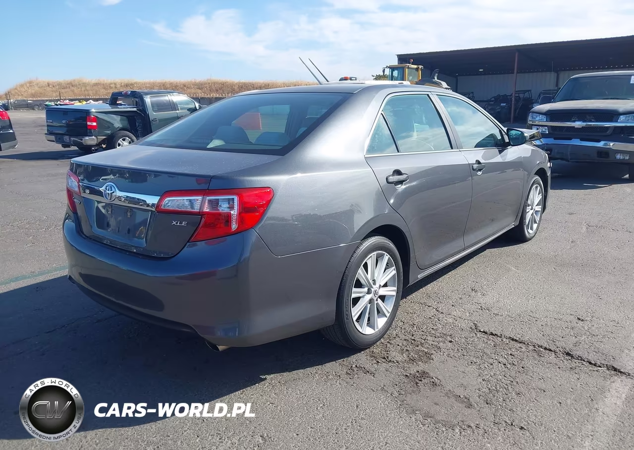 2012 Toyota Camry Xle VIN:4T1BF1FK6CU536837 - 4