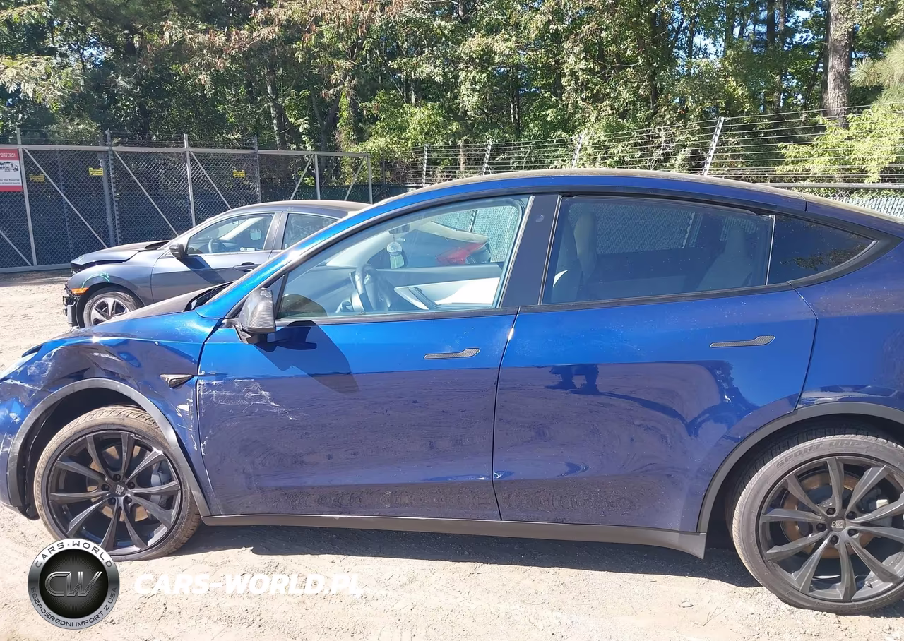 2022 Tesla Model Y Long Range Dual Motor All-Wheel Drive VIN:7SAYGDEE6NF418567 - 14