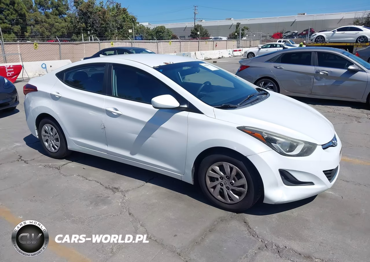2016 Hyundai Elantra Se