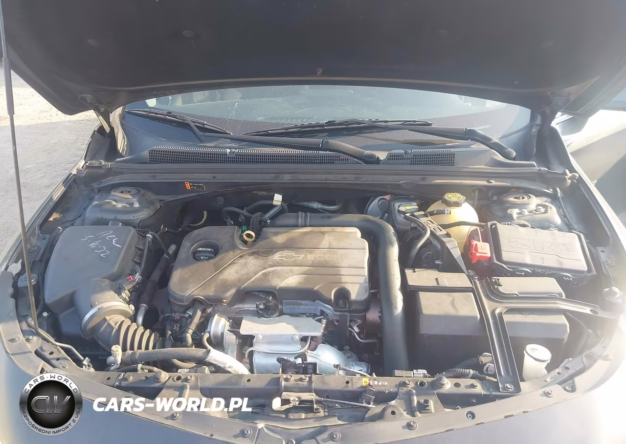 2018 Chevrolet Malibu Lt VIN:1G1ZD5ST1JF147340 - 10