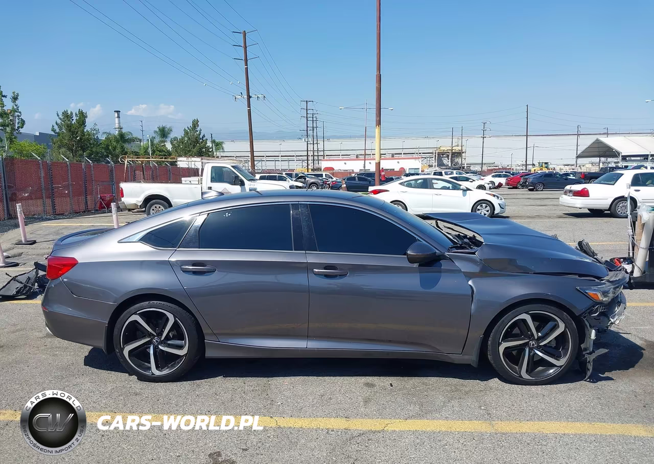 2018 Honda Accord Sport VIN:1HGCV1F38JA210719 - 14