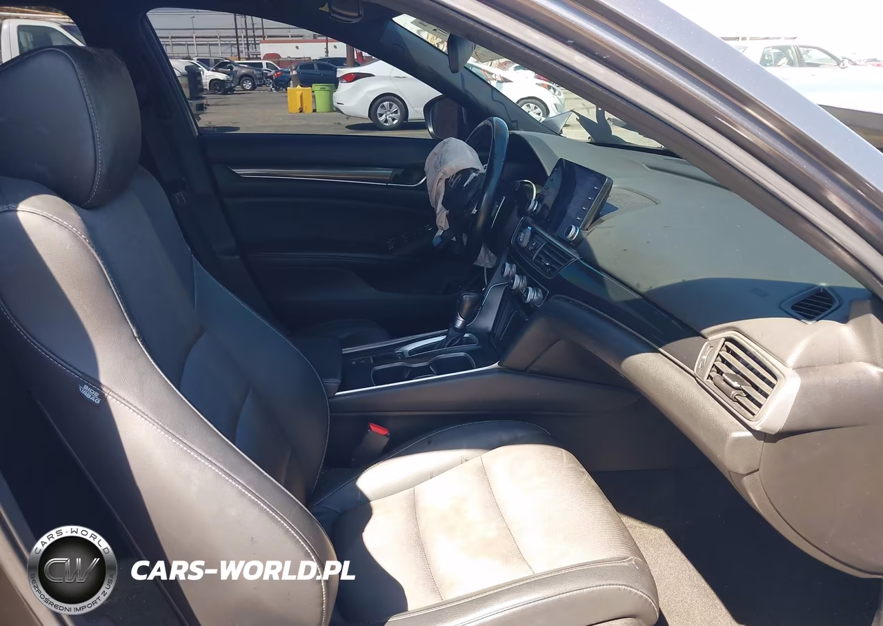 2018 Honda Accord Sport VIN:1HGCV1F38JA210719 - 5