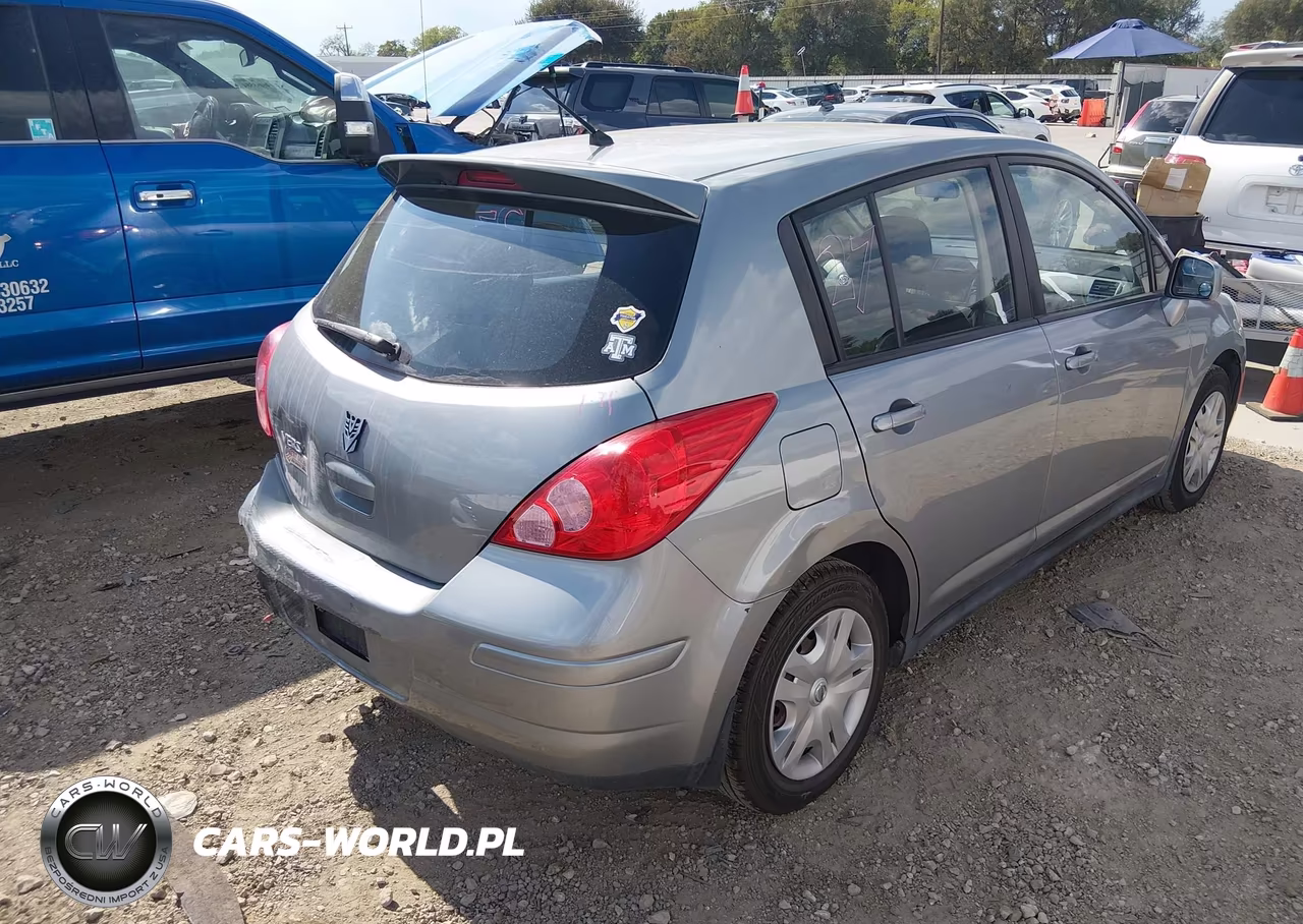 2011 Nissan Versa 1.8S VIN:3N1BC1CP2BL500264 - 4